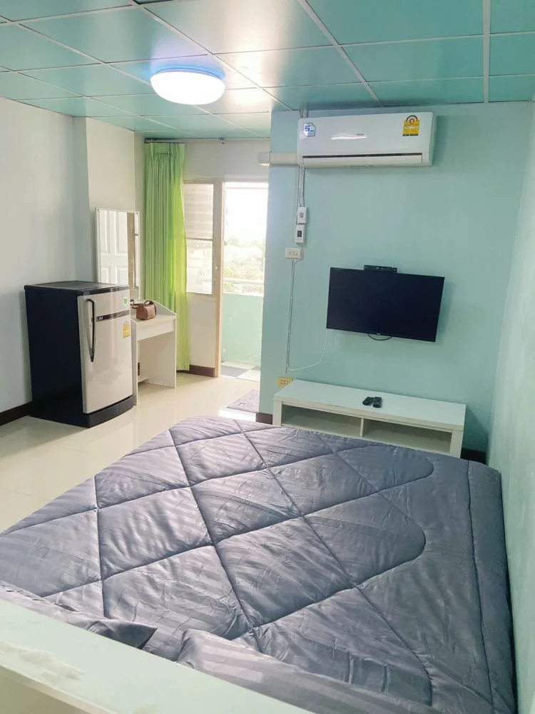 ให้เช่า สินธานี คลาสสิค คอนโด รังสิต (renovate ใหม่ทั้งห้อง) รูปที่ 2
