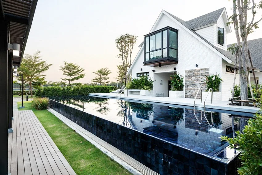 หมู่บ้านวราบดินทร์ รังสิตคลอง 3 เนื้อที่ 60 ตร.วา 3 นอน 3 น้ำ หลังมุมติดสวน วิวทะเลสาบ ตกแต่งครบ รูปที่ 10