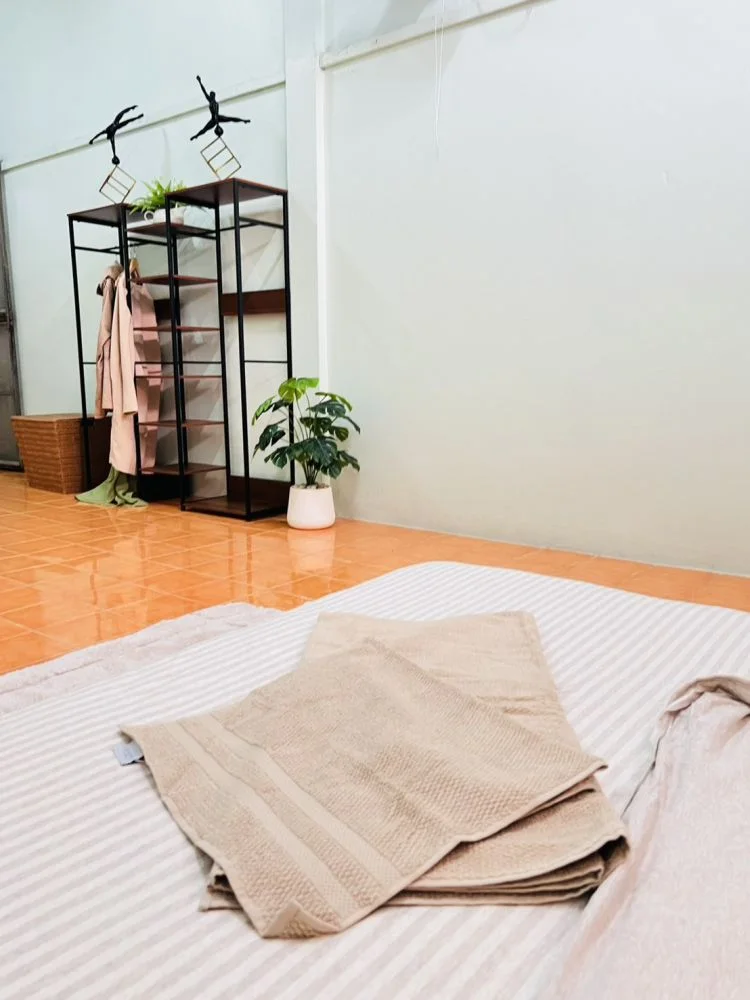 ห้องพักราคาถูก พี เค ที เฮาส์ (P.K.T.House) ห้องแอร์-พัดลม ซ.คลองหลวง5 (ซ.พัฒนาเจริญรุ่ง2) รูปที่ 2
