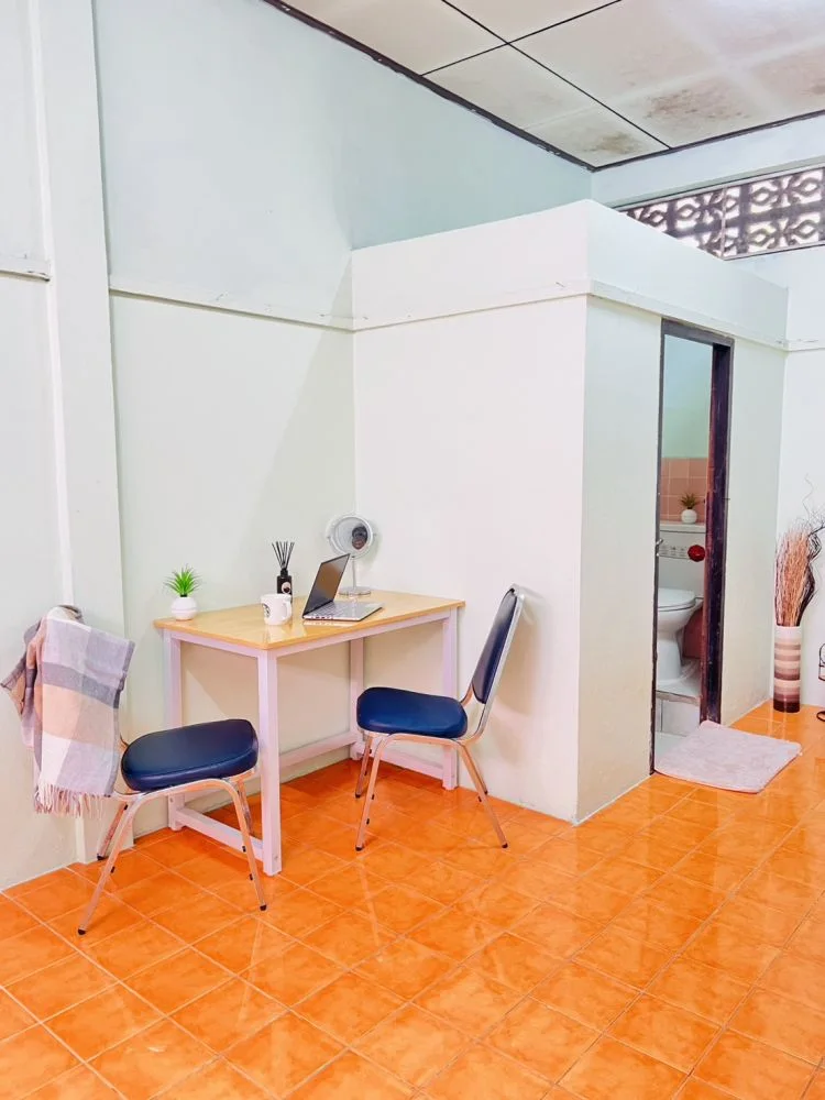 ห้องพักราคาถูก พี เค ที เฮาส์ (P.K.T.House) ห้องแอร์-พัดลม ซ.คลองหลวง5 (ซ.พัฒนาเจริญรุ่ง2) รูปที่ 10