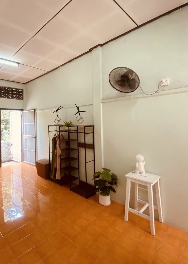 ห้องพักราคาถูก พี เค ที เฮาส์ (P.K.T.House) ห้องแอร์-พัดลม ซ.คลองหลวง5 (ซ.พัฒนาเจริญรุ่ง2) รูปที่ 12