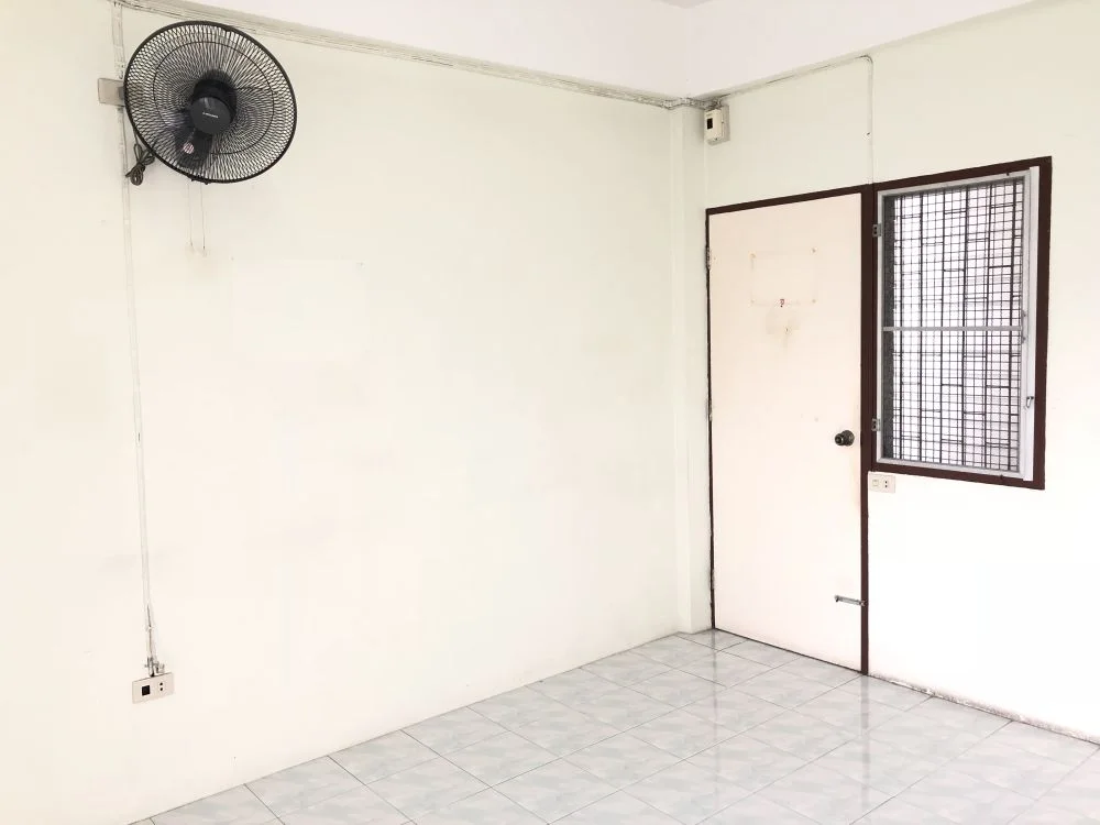 ห้องพักราคาถูก พี เค ที เฮาส์ (P.K.T.House) ห้องแอร์-พัดลม ซ.คลองหลวง5 (ซ.พัฒนาเจริญรุ่ง2) รูปที่ 14