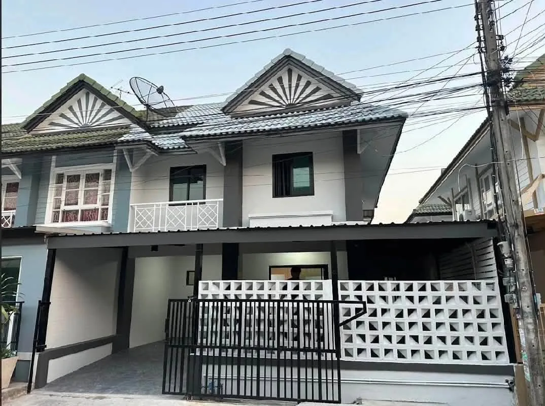 ปล่อยเช่าบ้านพฤกษา 12/1 รังสิต คลอง 3 ขนาด 24 ตร.ว. 3 นอน 2 น้ำ