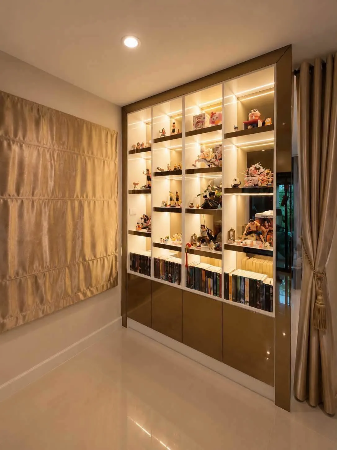 ให้เช่าบ้านหรู ภัสสร รังสิต-อเวนิว 4 นอน 3 จอด พื้นที่ 210 ตร.ม.